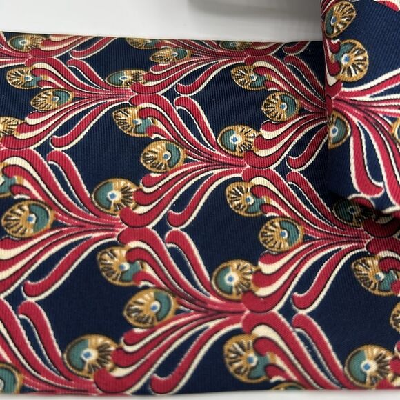 Dior Monsieur Red and Blue Silk Tie with Geometric Pattern - Picture 3 of 5